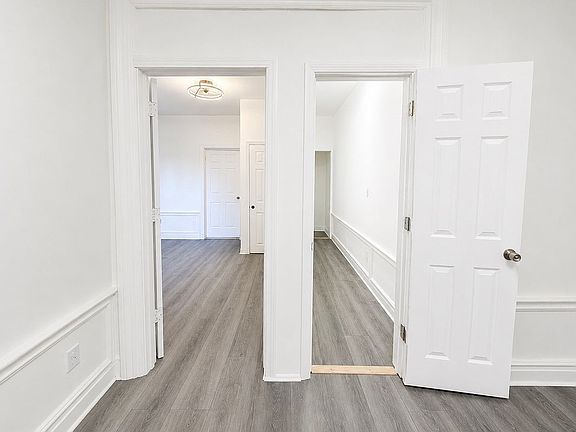 3rd image of 952 Saint Marks Ave APT C6