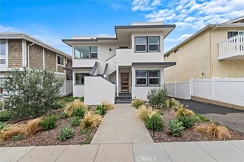 33921 Malaga Dr #UPPER Photo 1