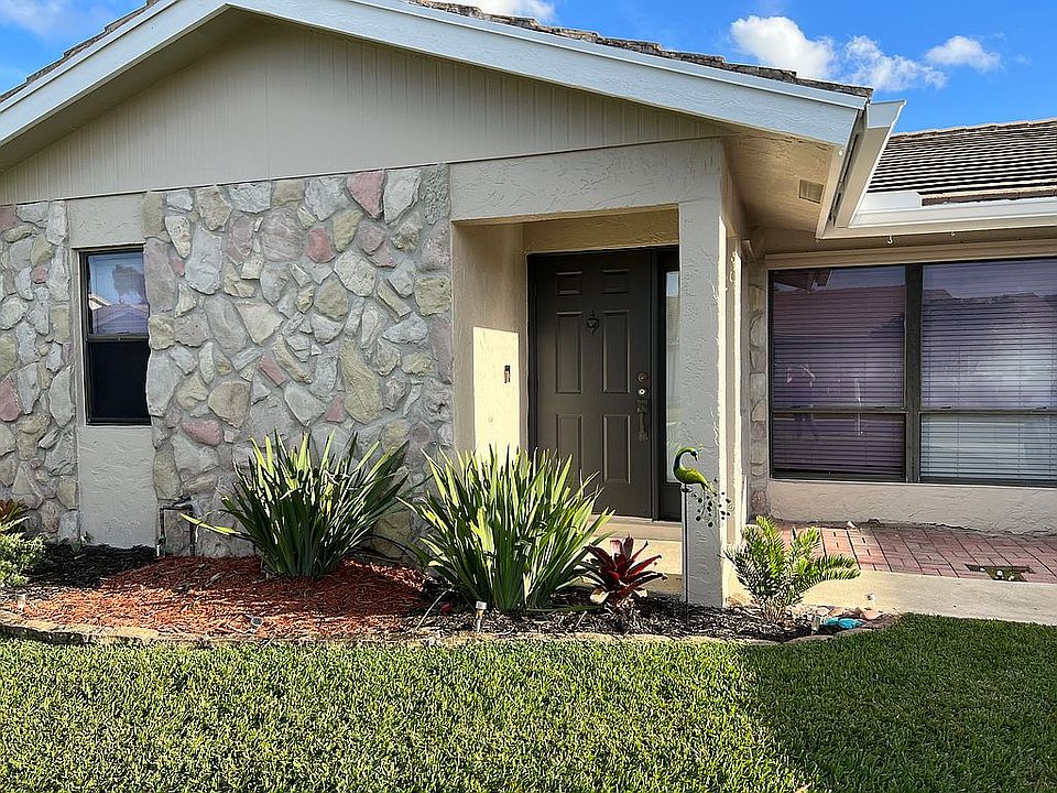 1st image of 2530 SW Egret Pond Cir