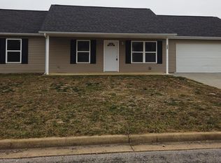 268 Heritage Dr, Sullivan, MO 63080