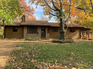 821 Birch Dr, Collinsville, IL 62234