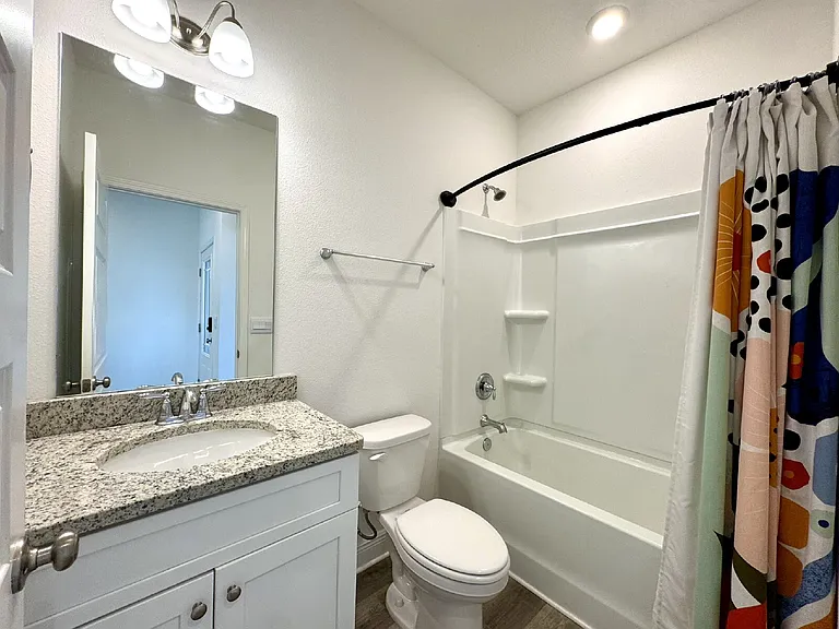 224 Butler Cv — Photo 13