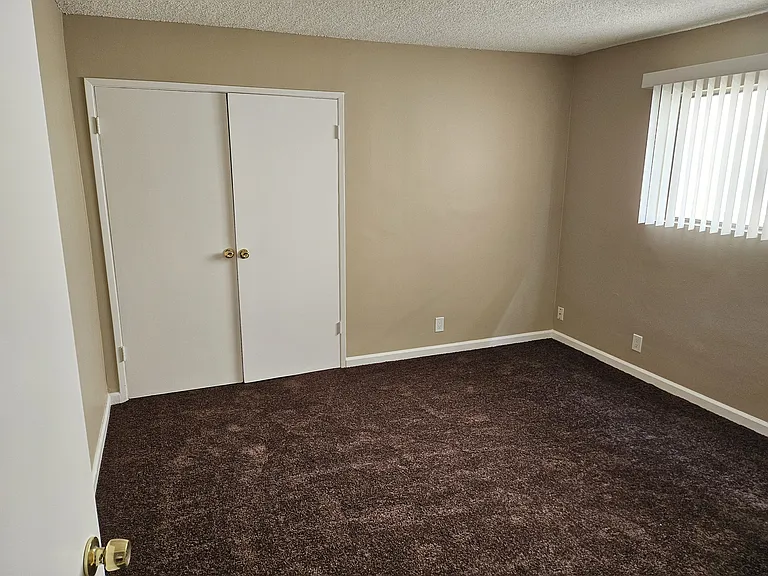 6517 Newlin Ave — Photo 3