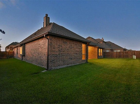 4th image of 23911 Milazzo Dr