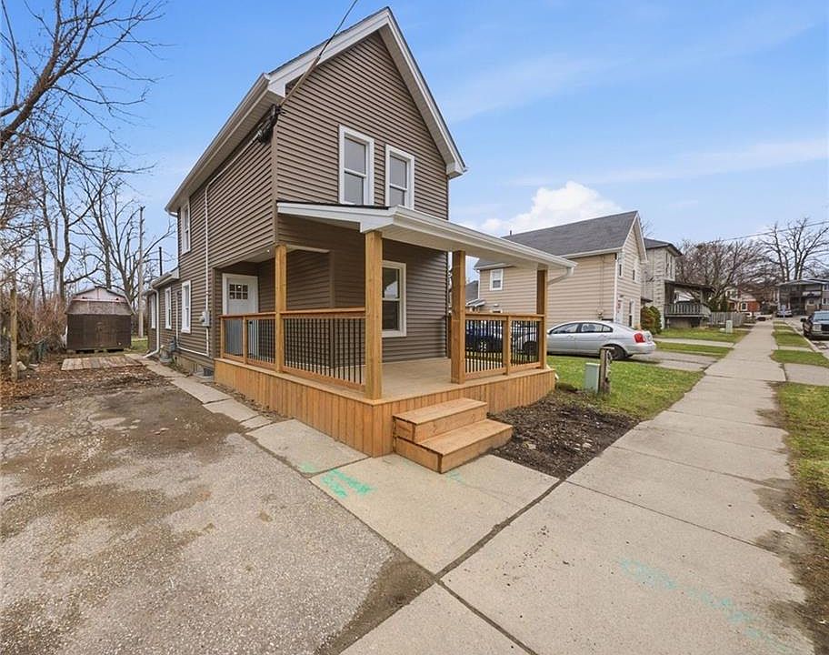 1st image of 17 Able Ave