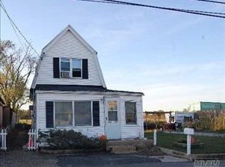 15502 Broad St, Jamaica, NY 11422