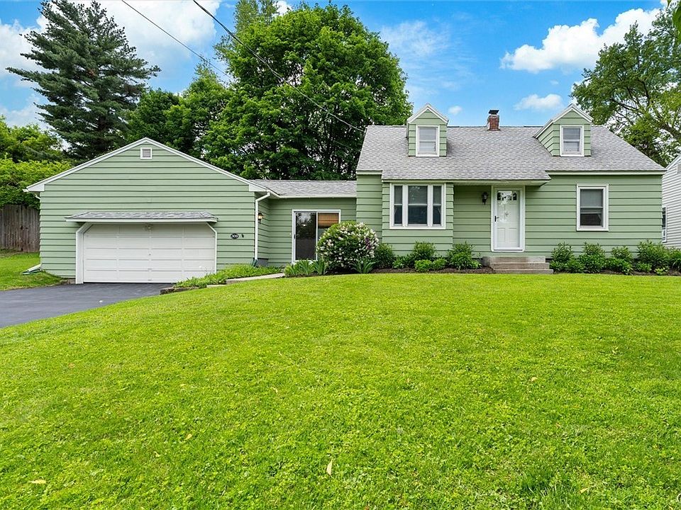 1st image of 309 McClennan Dr