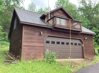 389 Hunts Pond Rd, New Berlin, NY 13411