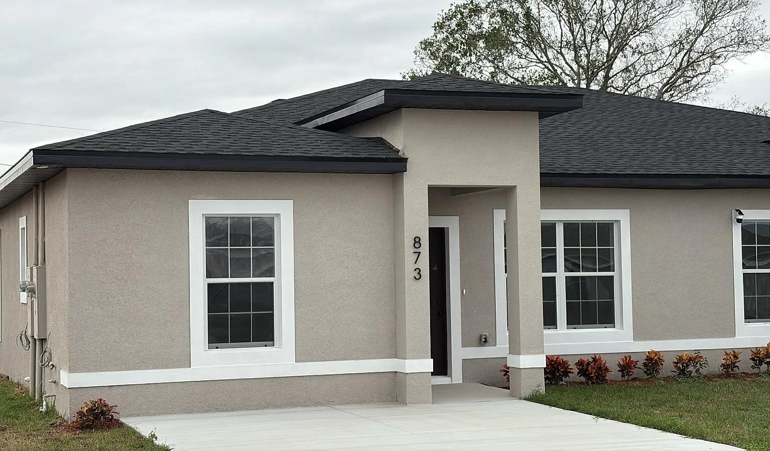 3 bed, 2.0 bath, 1416 sqft, $1,850 — Photo 2