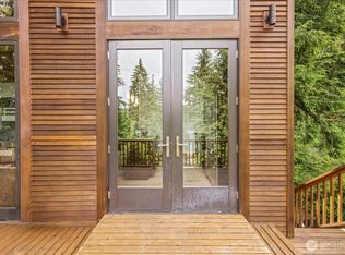 34374 S Shore Dr, Mount Vernon, WA