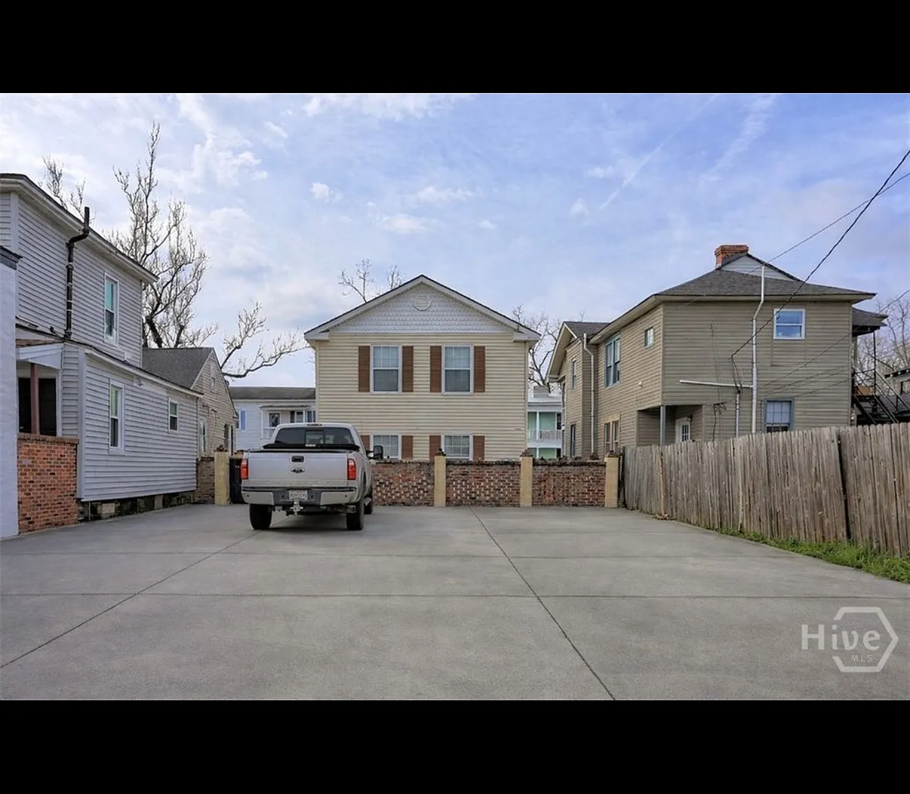 2 bed, 1.5 bath, 1632 sqft, $1,600 — Photo 4