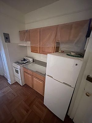 1st image of 426 E 85th St APT 2C
