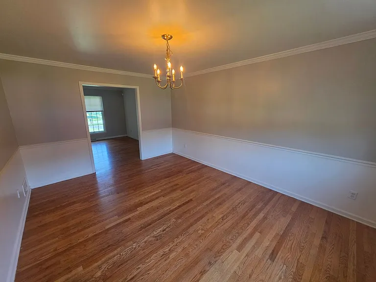 146 Honora Dr — Photo 8