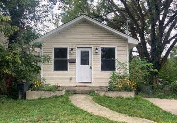 1st image of 2860 Losantiville Ave