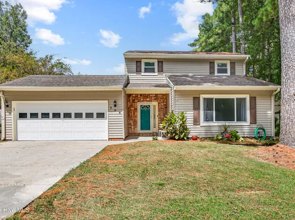 705 Ireland Court, Jacksonville, NC 28546