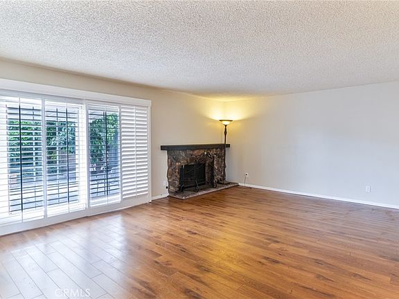 3rd image of 9974 Pinyon Ct