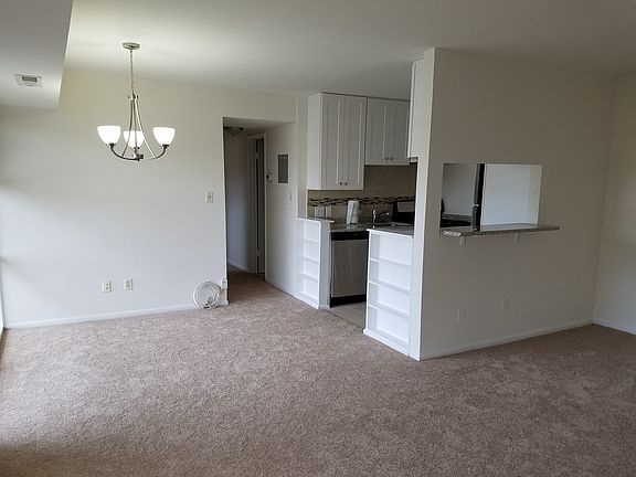 4th image of 4251 Americana Dr APT 101