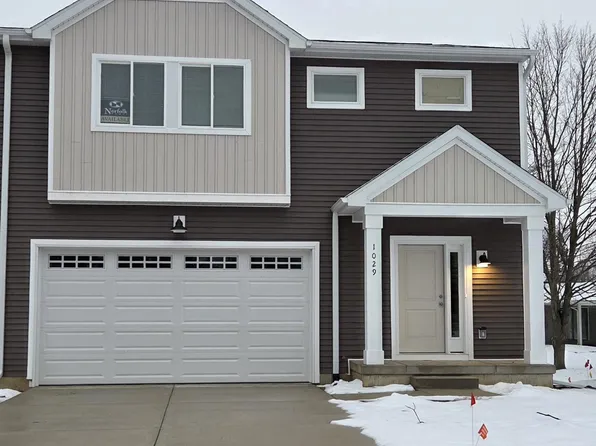 1029 Rebecca St #13, Marshall, MI 49068