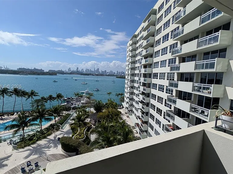 1500 Bay Rd #822S — Photo 28