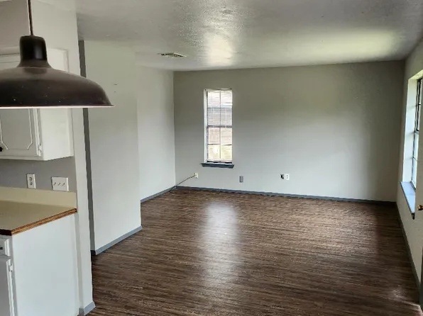 103 Parklane Dr #103, Whitehouse, TX 75791