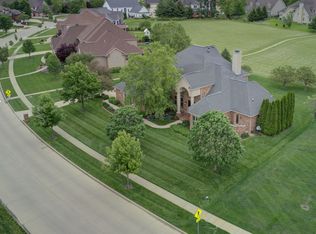 1702 Mullikin Dr, Champaign, IL 61822