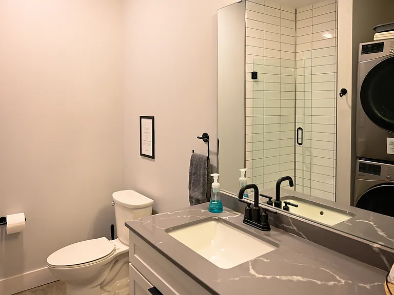 Residence at Discovery Square - 511 3rd Avenue Southwest — Photo 15