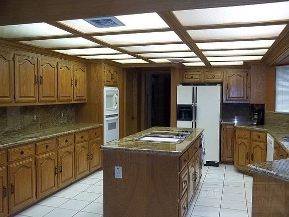 2nd image of 138 El Cielo Cir