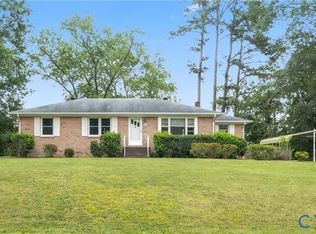 4121 Foxglove Rd, North Chesterfield, VA 23235
