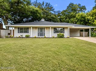 371 Lakeview Blvd, Biloxi, MS 39531
