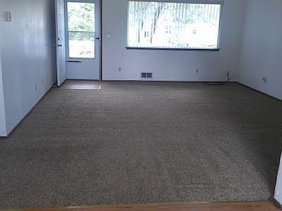 3rd image of 370 Bass Ave NE