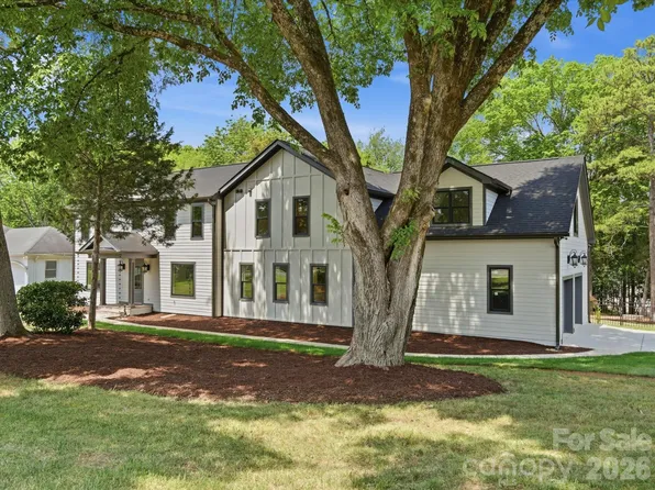 3600 Carmel Rd, Charlotte, NC 28226