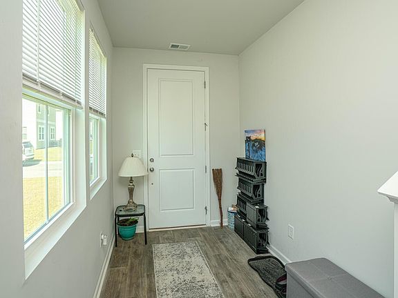 5th image of 3968 Hibiscus Dr.