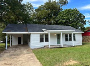 509 Fannin St, Maud, TX 75567