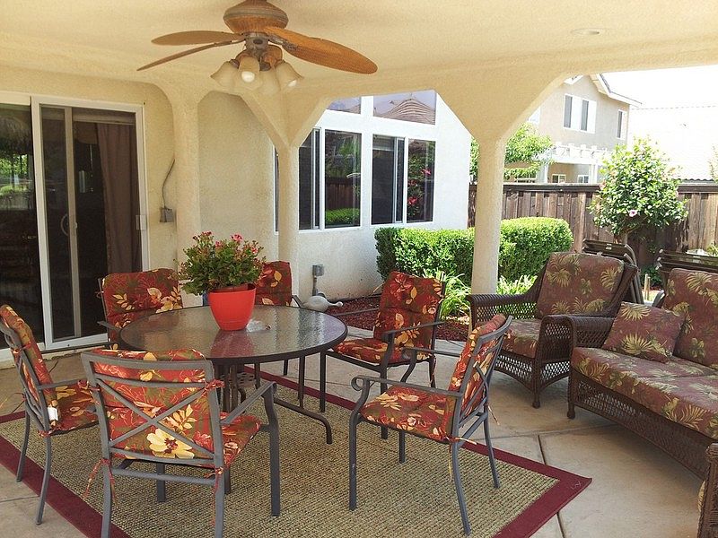 1st image of 33902 Vinca Ln