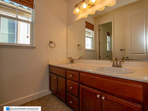 5th image of 7267 Seaglass Dr