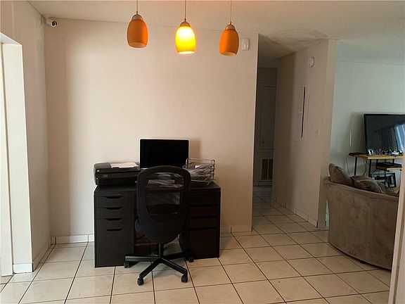 5th image of 1712 Leslie Ann Ln