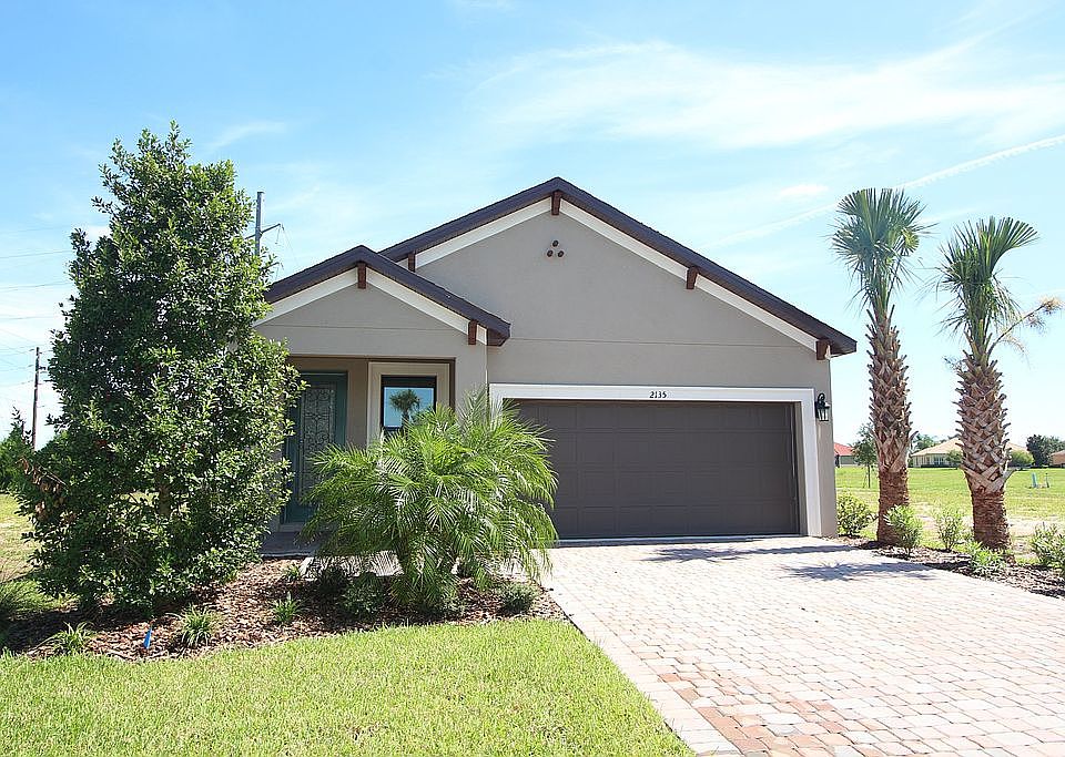 1st image of 2135 Palm Tree Dr