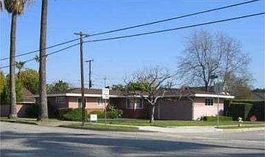 1st image of 404 S Cedar Dr