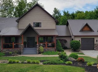 6715 E Cleaver Ln, Olney, IL 62450