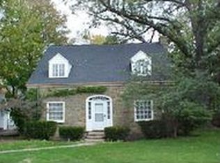 345 S Cochran Ave, Charlotte, MI 48813
