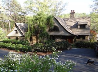 640 Arrowhead Dr, Earlysville, VA 22936