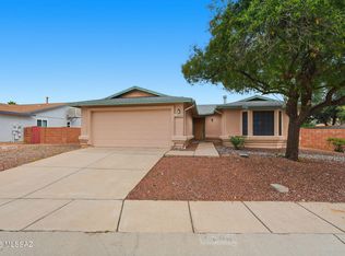 8690 N Moison Dr, Tucson, AZ 85742