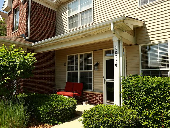 2nd image of 1914 Parkside Dr