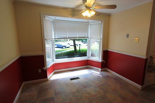 4th image of 6555 Coachleigh Way