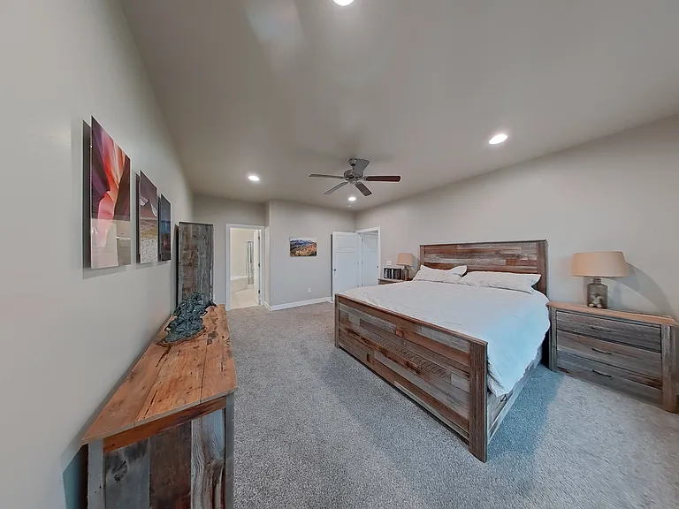 1162 Village Dr — Photo 15