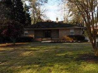 141 Driftwood Dr, Lexington, SC 29072