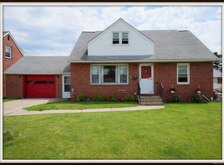 89 Singer Dr, Buffalo, NY 14224