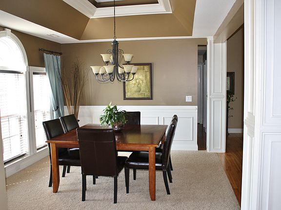 Formal dining
