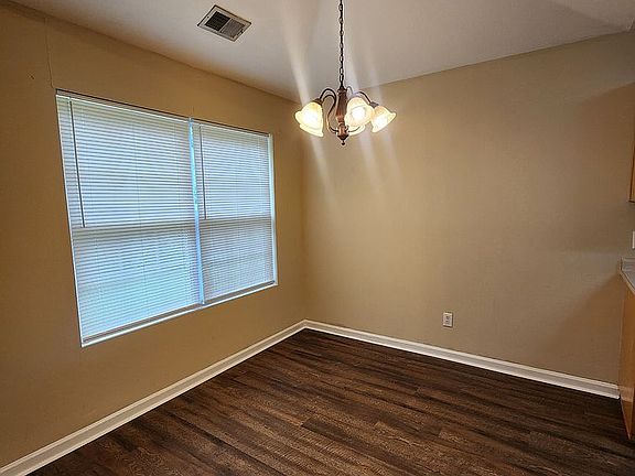 4th image of 5028 Scotch Pine Ave