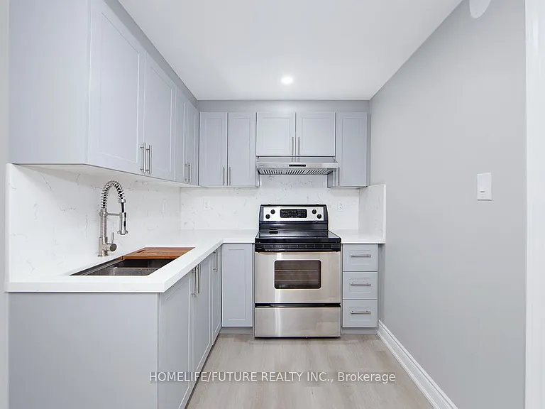 230 Ellis Cres #BASEMENT — Photo 13